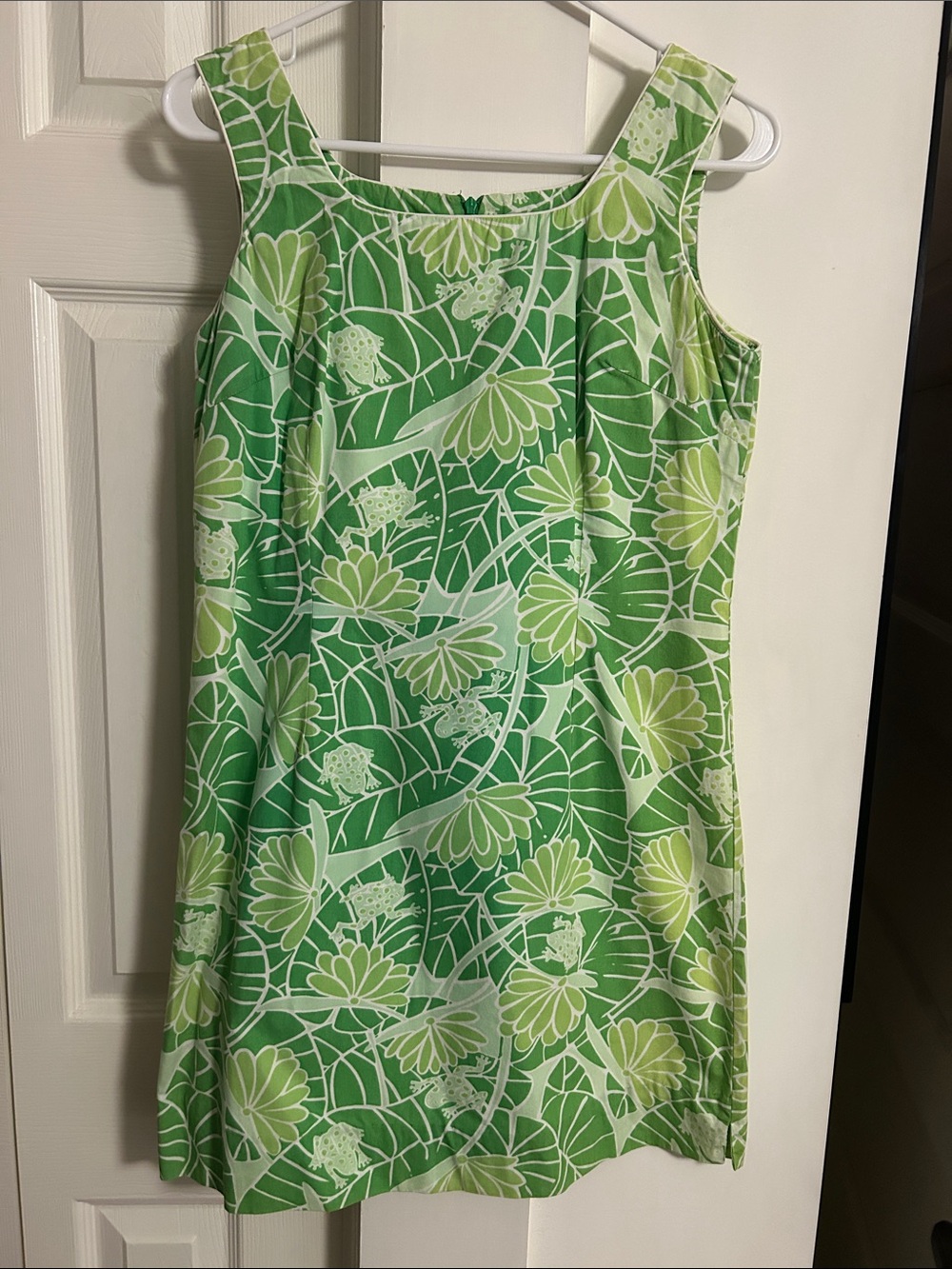 Lilly Pulitzer Green and Light Green Floral Sleeveless Shift Dress